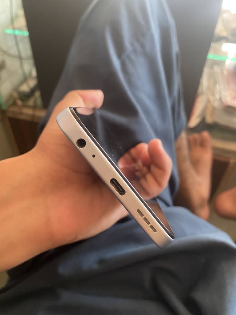 TECNO Spark 40C 128GB – Excellent Condition 4