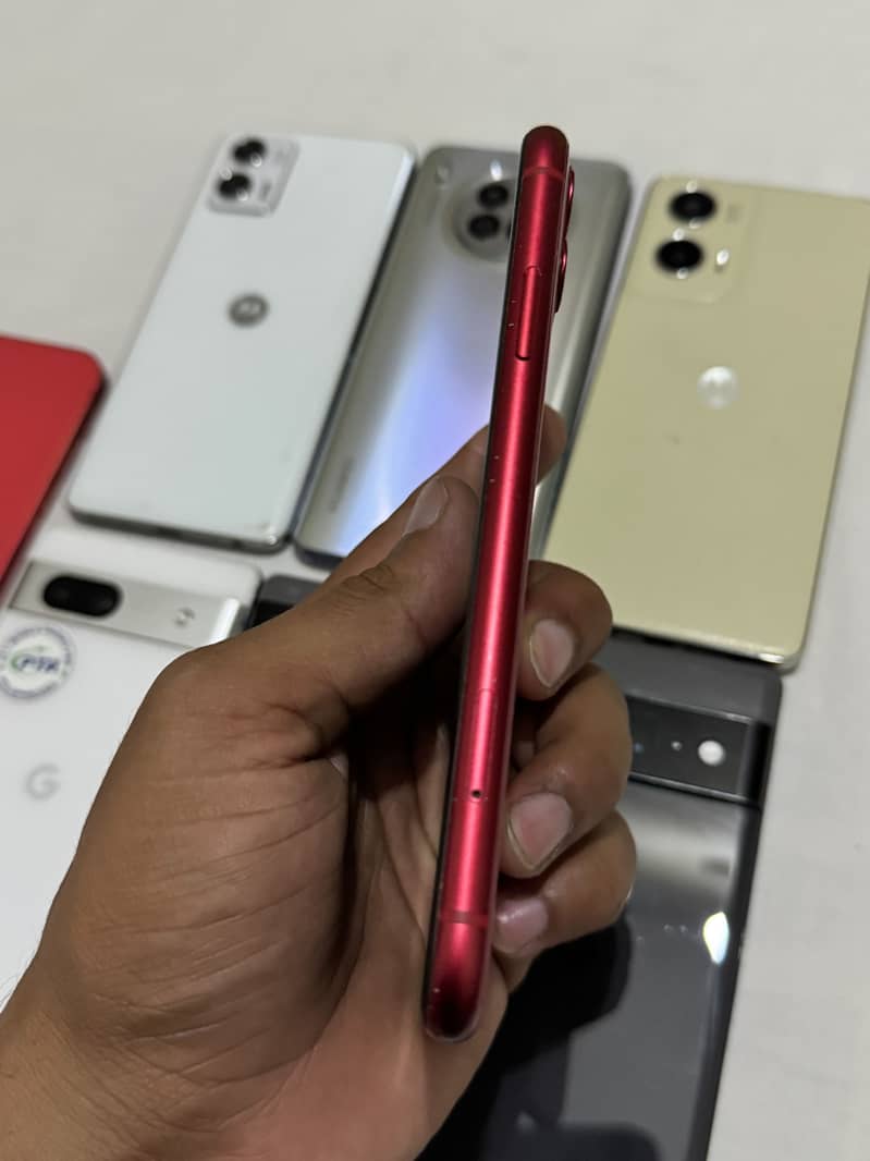 Apple iPhone 11 3
