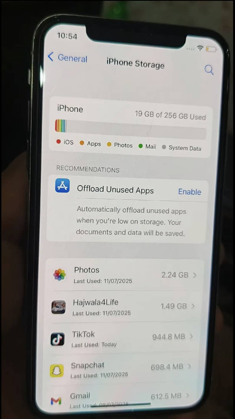Apple iPhone X 4
