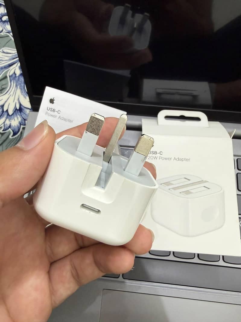 Apple Adaptor A+ copy 2