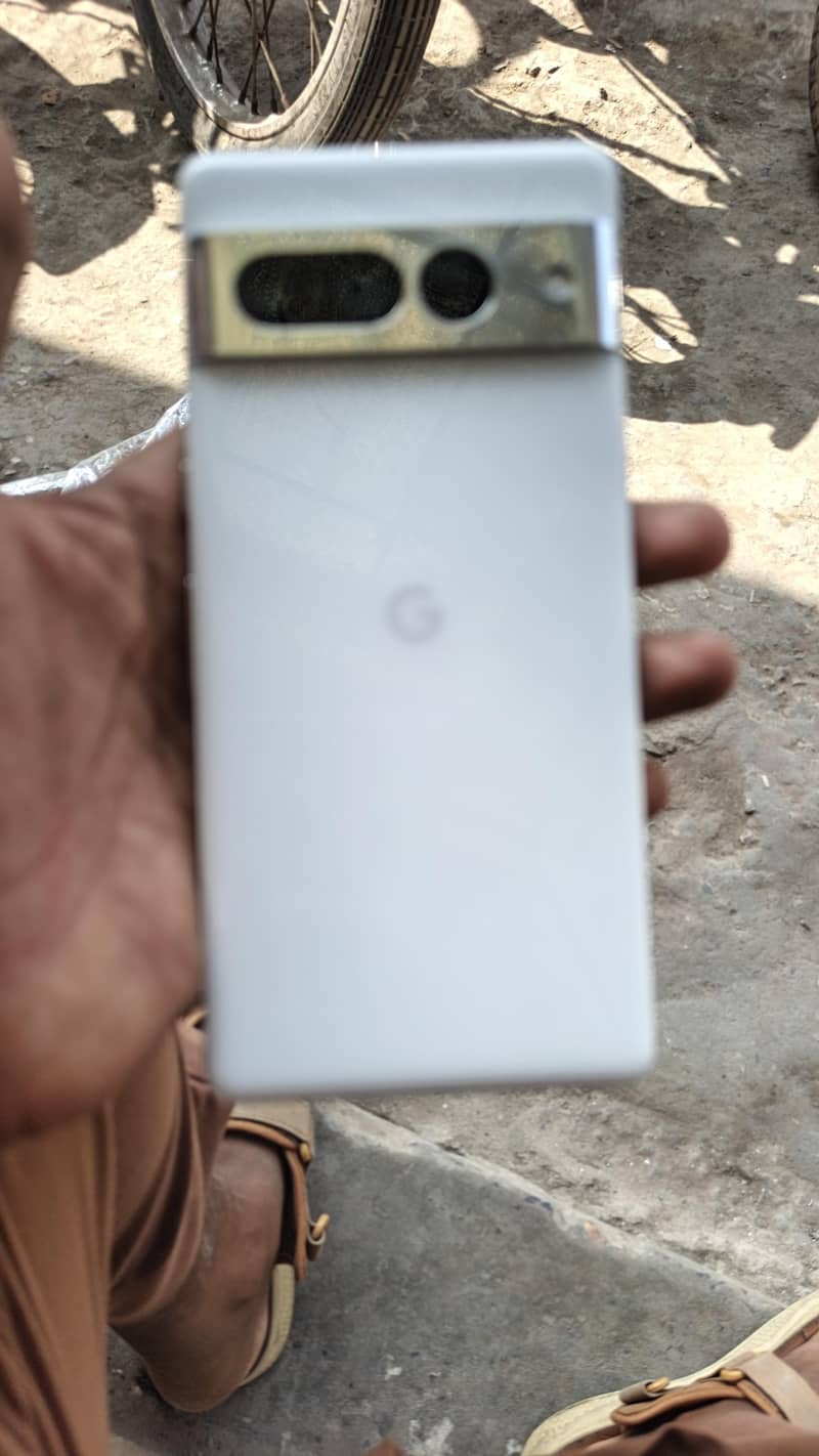 Google Pixel 7 Pro 2