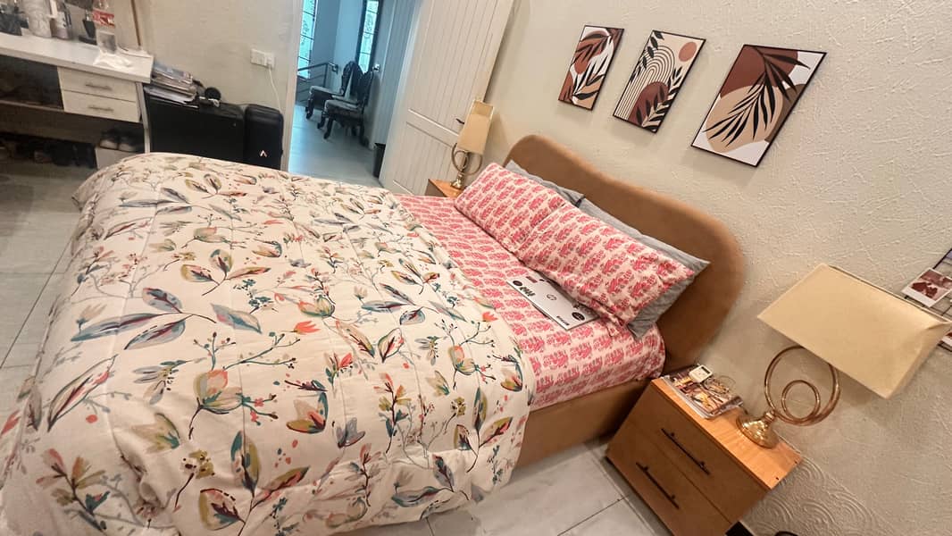 Pristine Wooden Bed-set 1