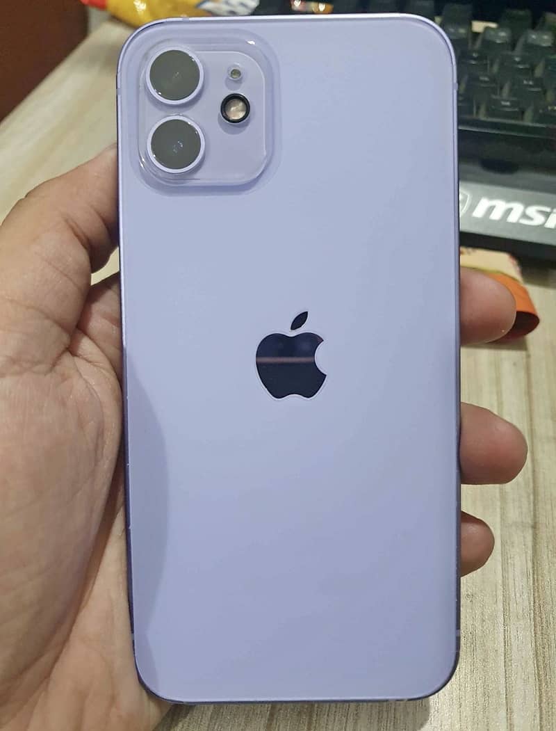 Apple iPhone 12 2