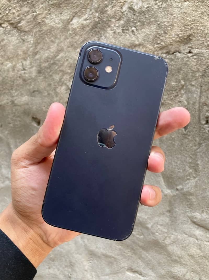 Apple iPhone 12 5
