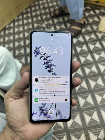 vivo y100