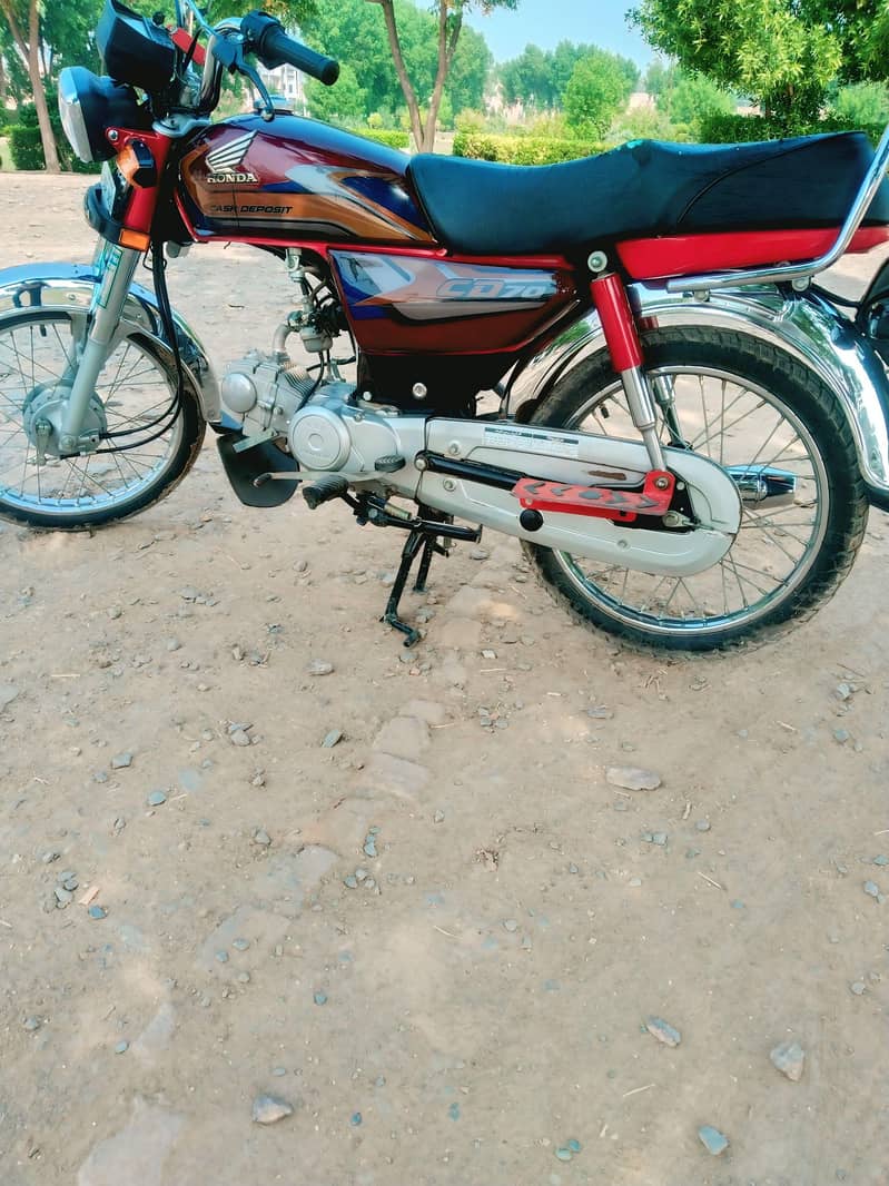 Honda CD70 3