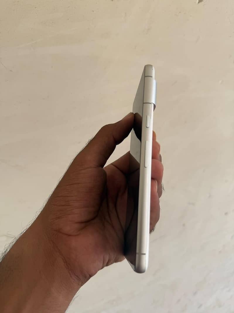 Google Pixel 7 2