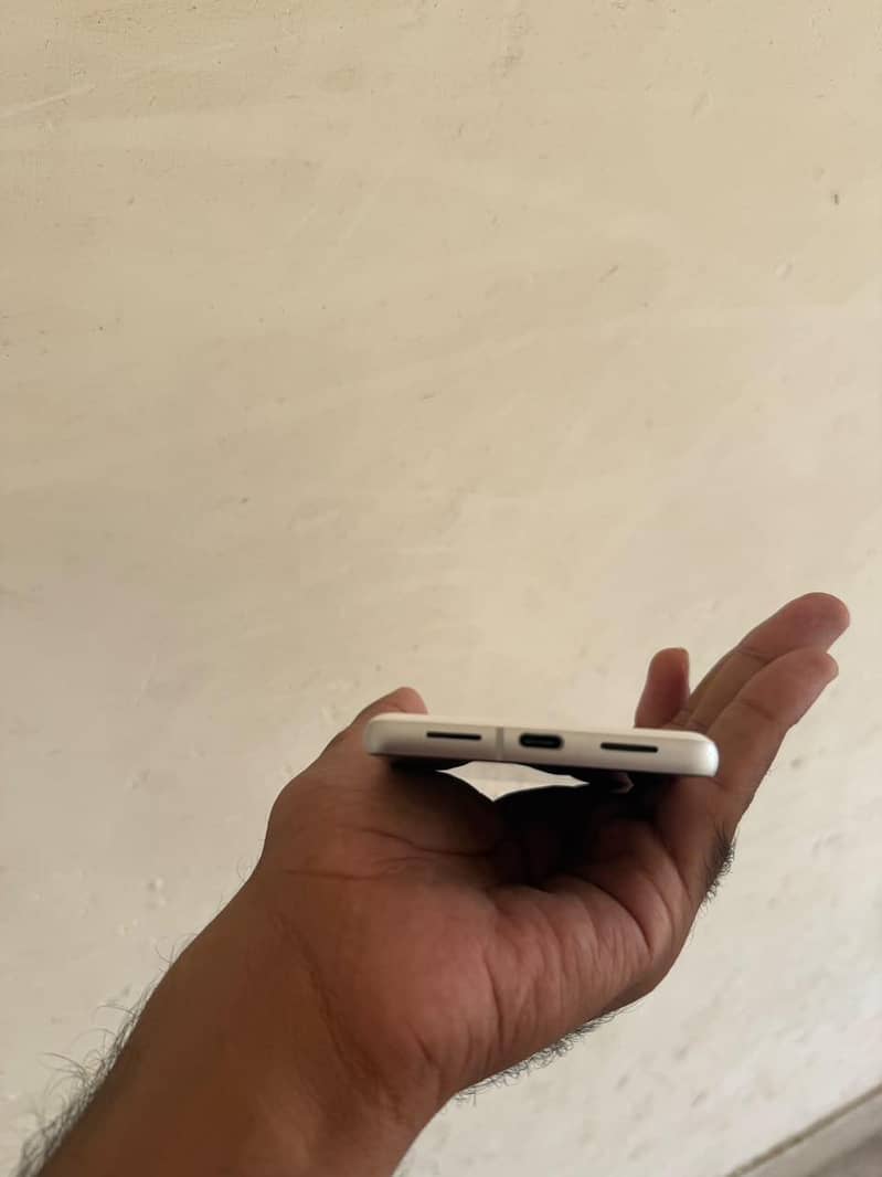 Google Pixel 7 3