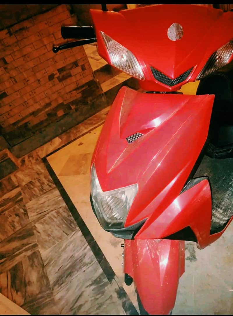 Scooty 1