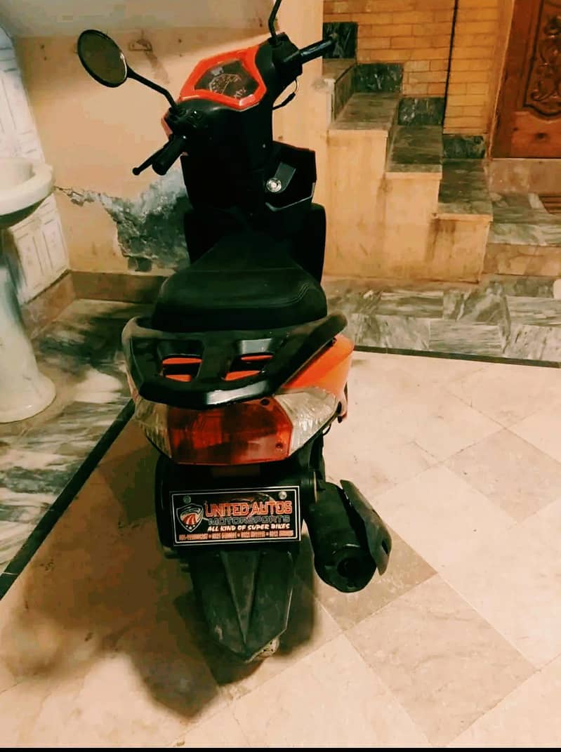 Scooty 3