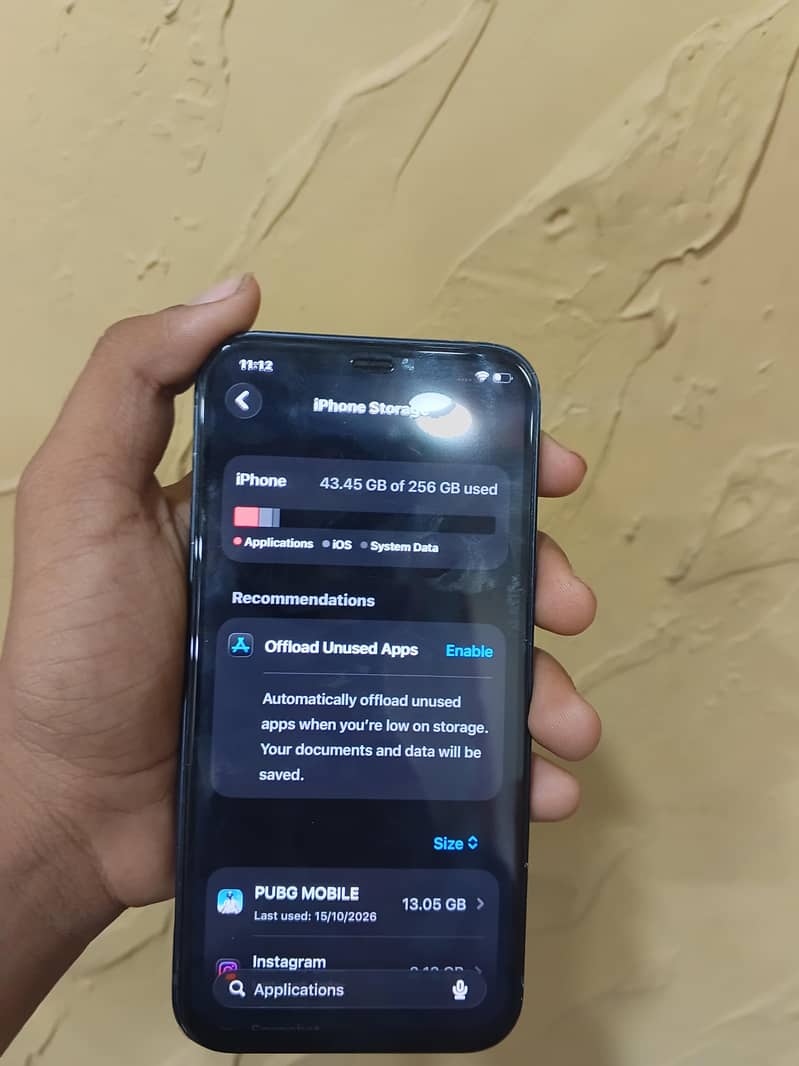 Apple iPhone 12 2