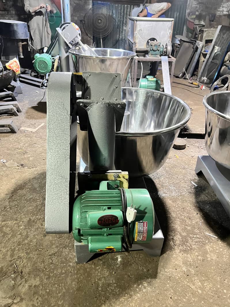 ALL BYKRE MACHINE AVILABLE 7