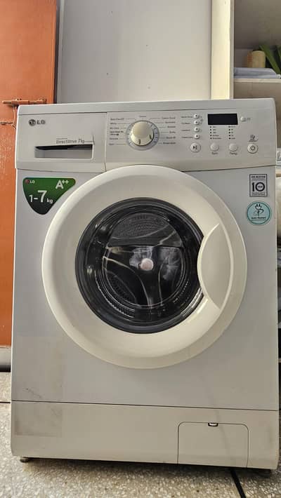 LG AUTOMATIC WASHER FRONT LOAD