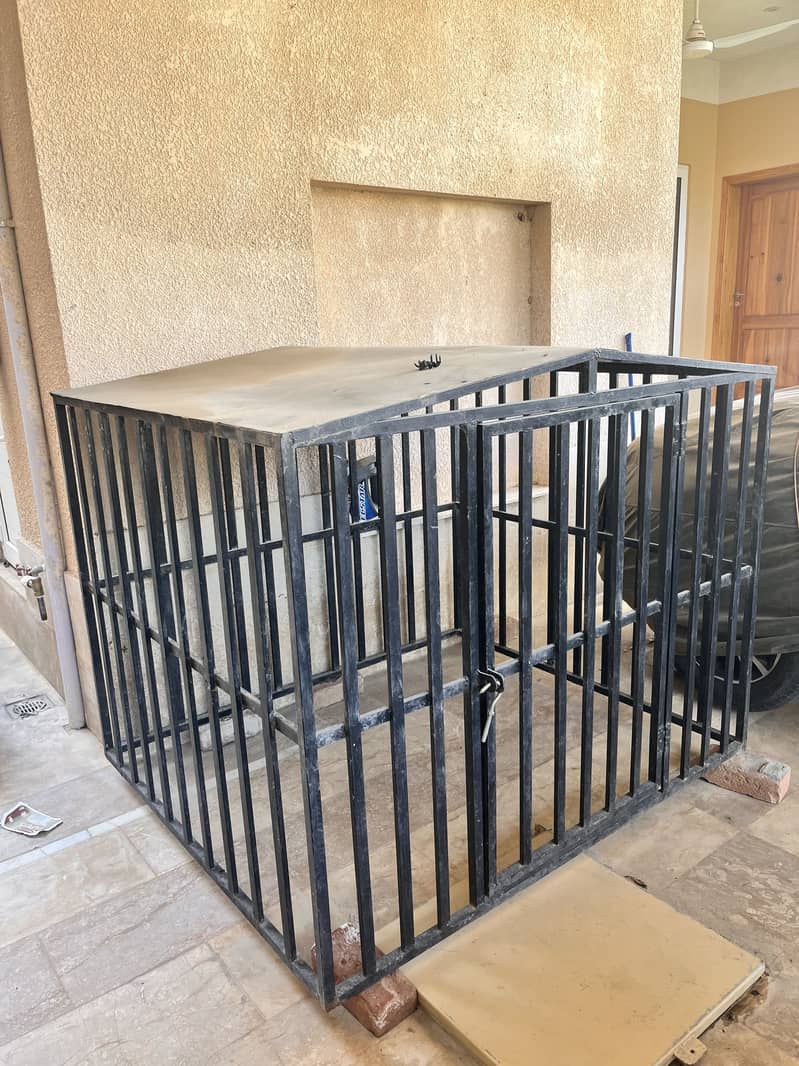 Dog cage 0