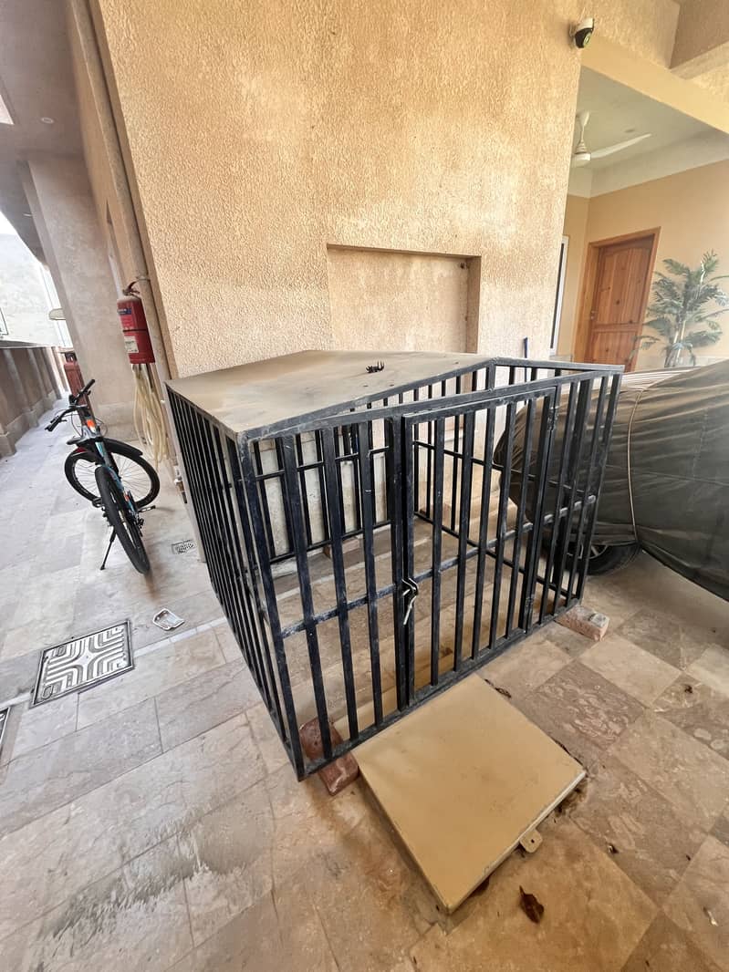 Dog cage 2