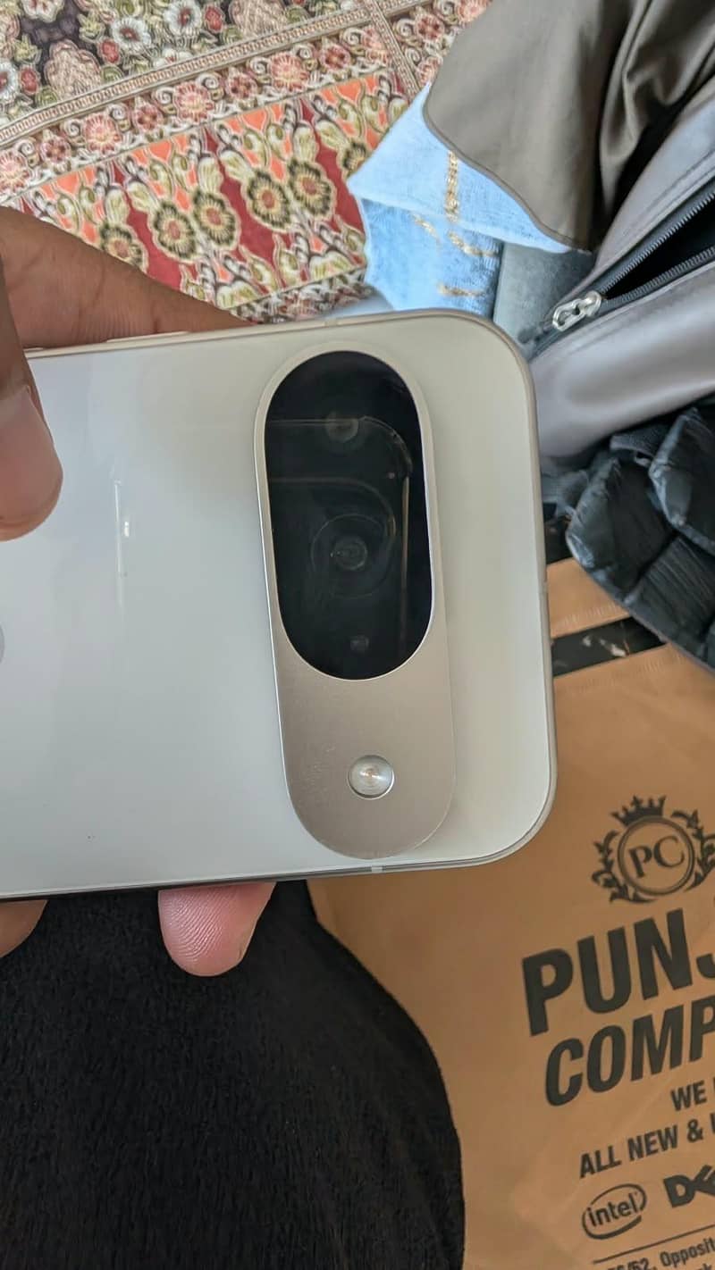 Google Pixel 9 1