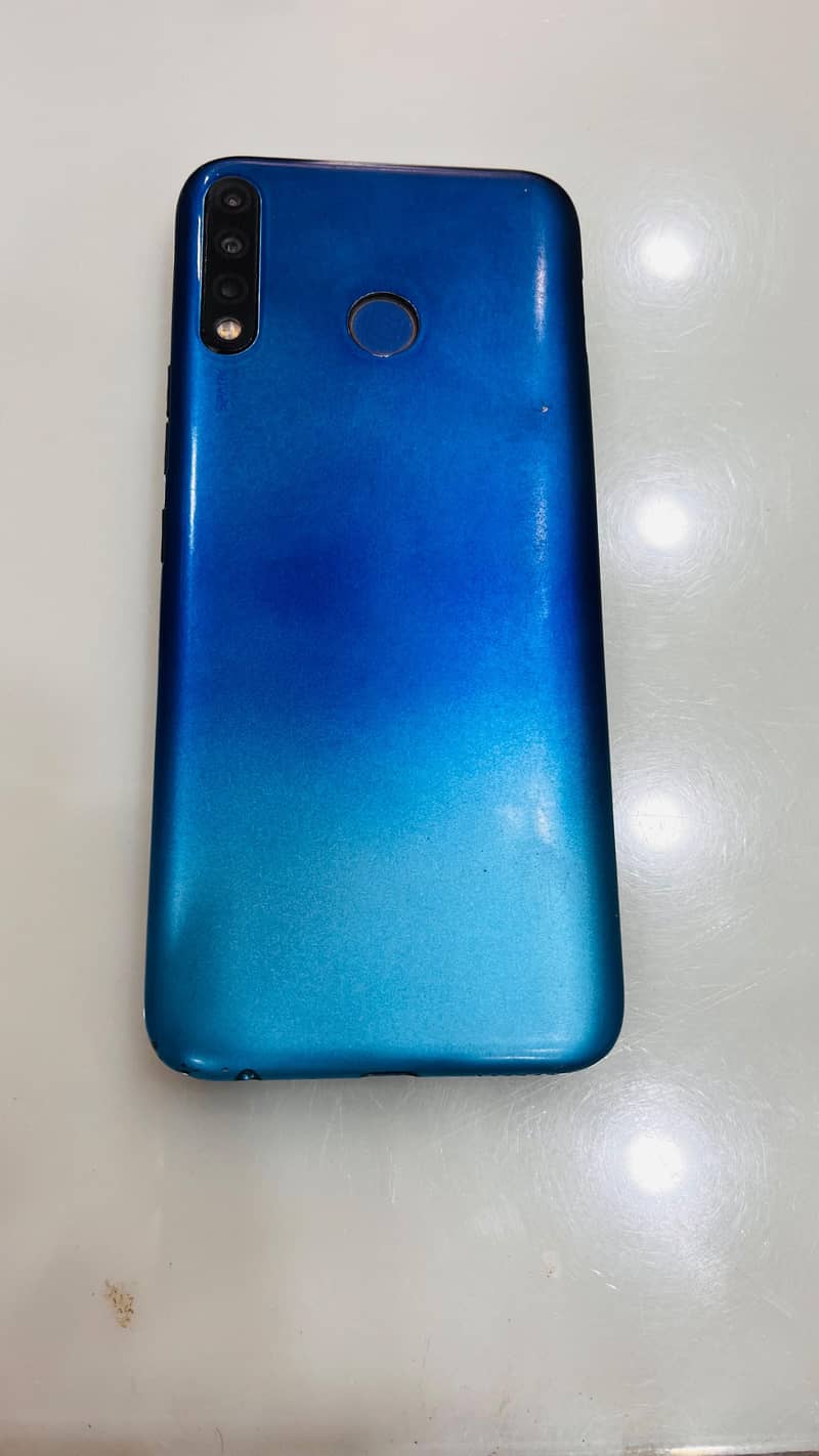 Tecno Spark 4 1