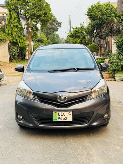 Toyota Vitz 2013