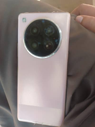 Infinix Zero 40