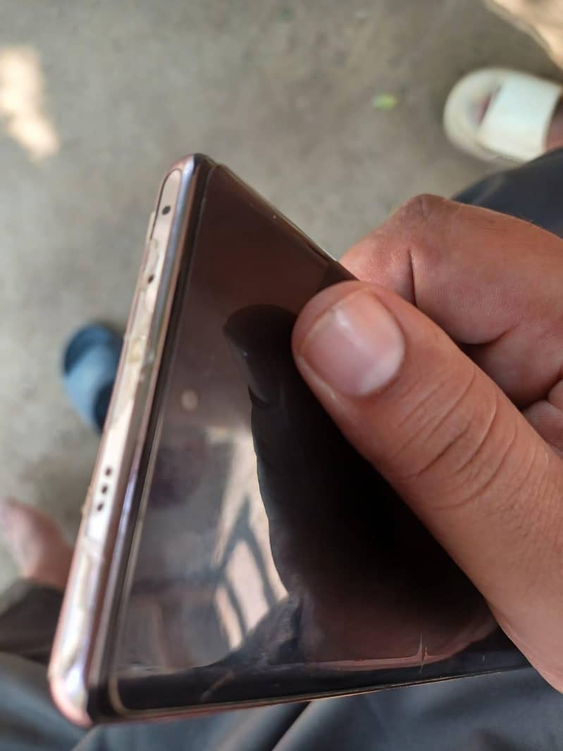 Infinix Zero 40 4