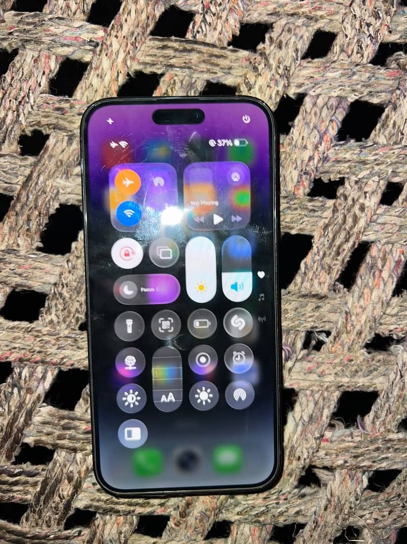 Apple iPhone 14 Pro Max 0