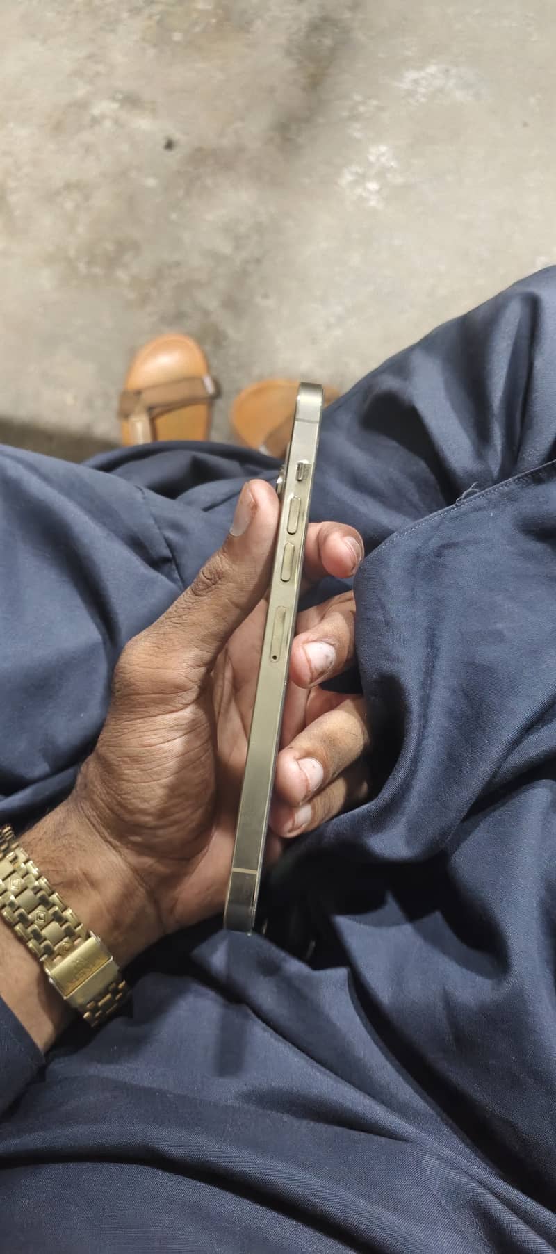 Apple iPhone 13 Pro Max 0