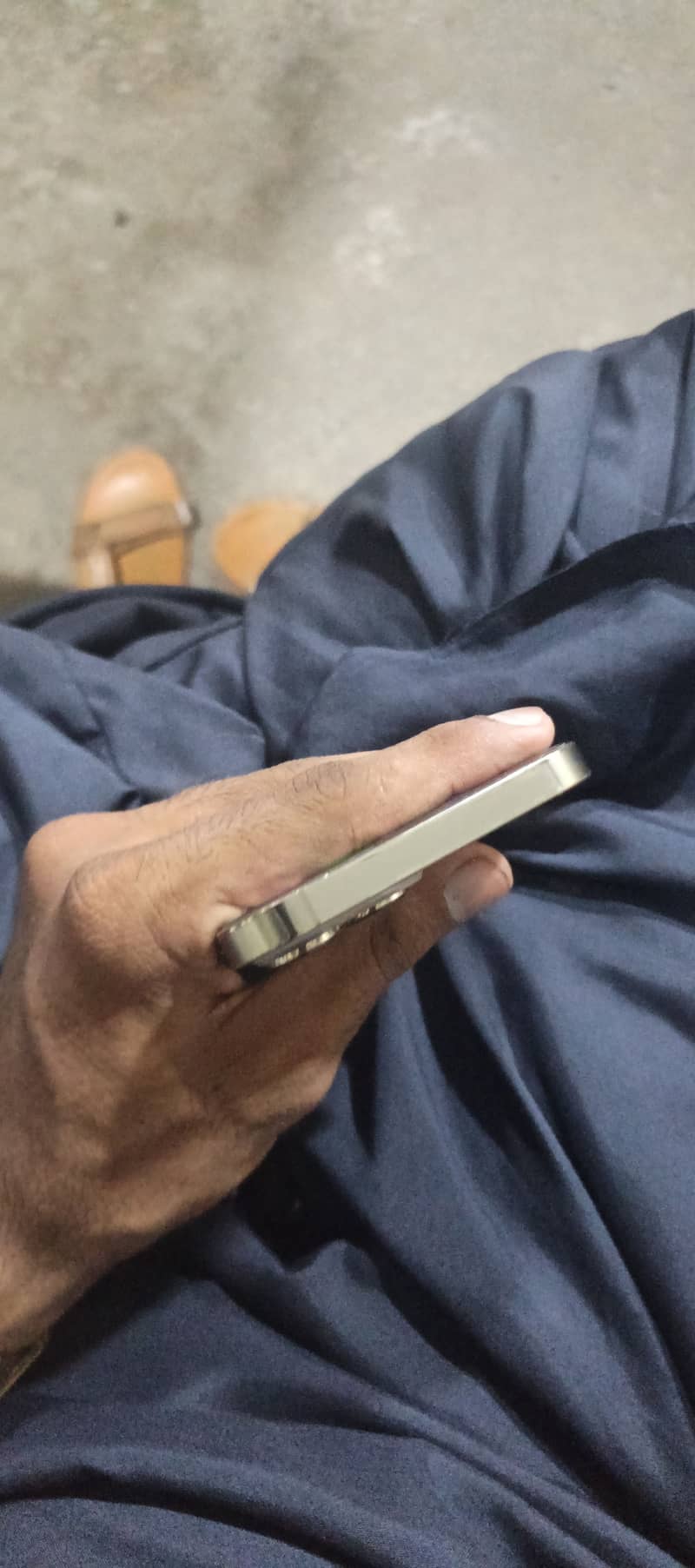Apple iPhone 13 Pro Max 2