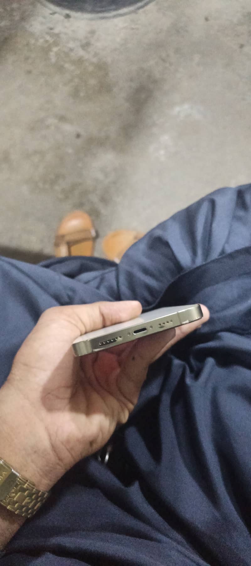 Apple iPhone 13 Pro Max 4