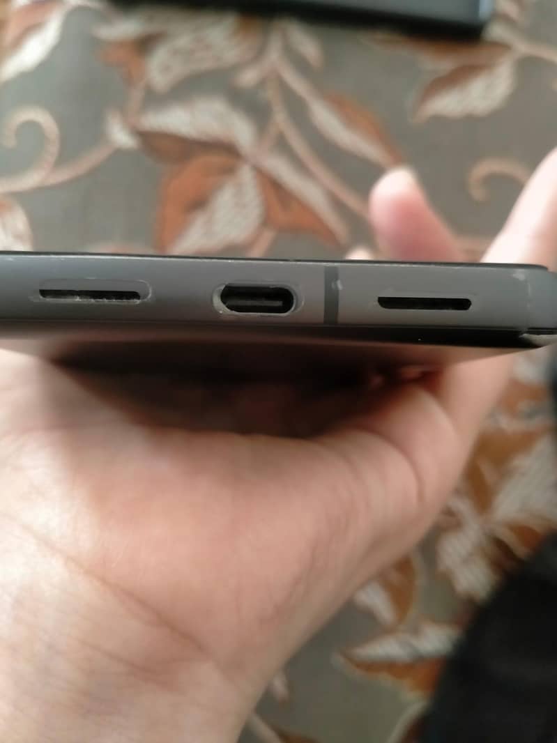 Google Pixel 7 4