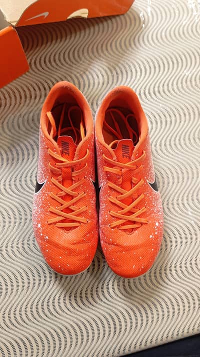Football Shoes (studs) Original NIKE