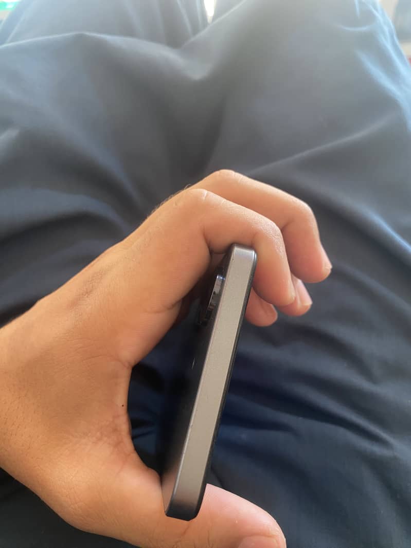 Realme Note 60x 3