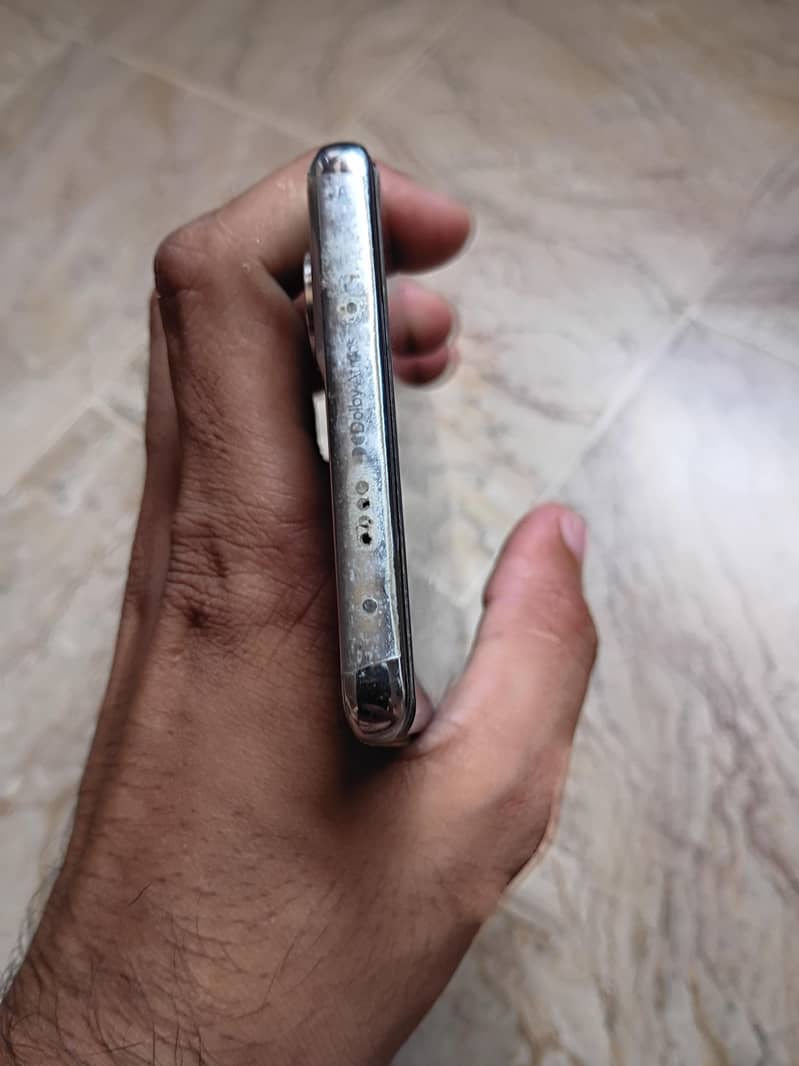 Tecno CAMON 40 Pro 3