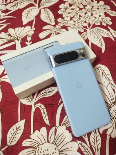 Google Pixel 8 Pro