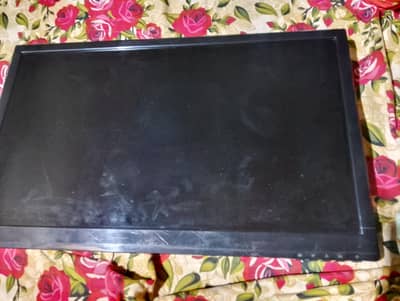 LED view planar CPU Dell with mouse and cables and speakers