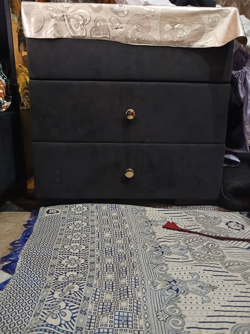 selling 3