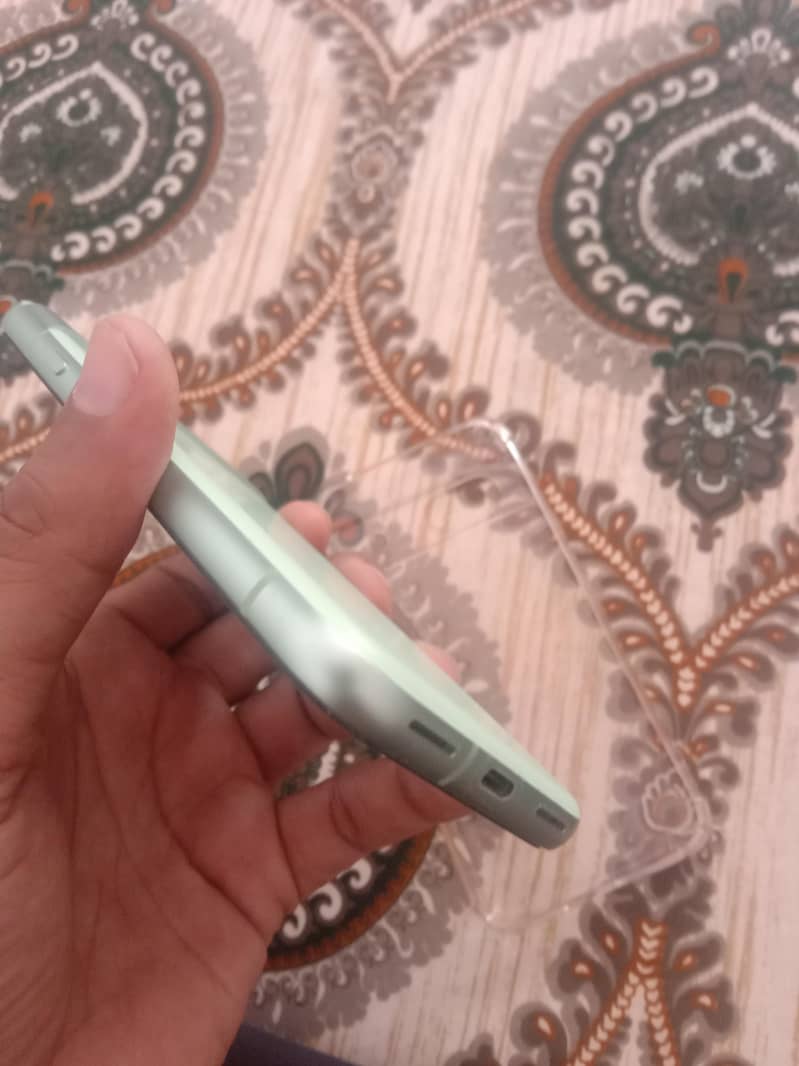 Google pixel 8a 2
