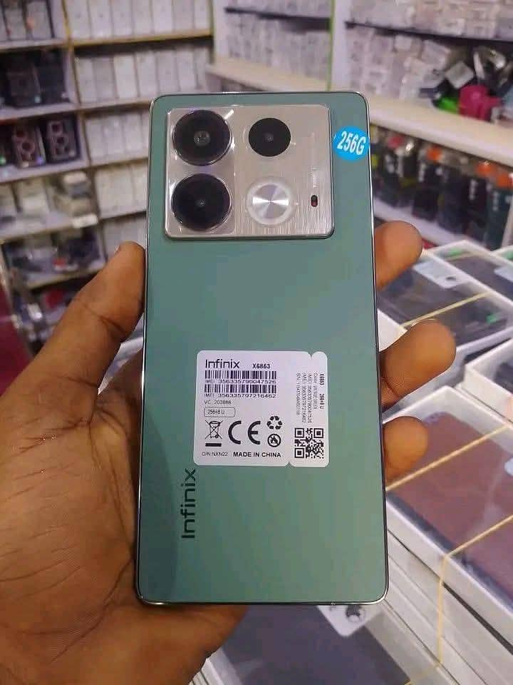 Infinix Note 40 0