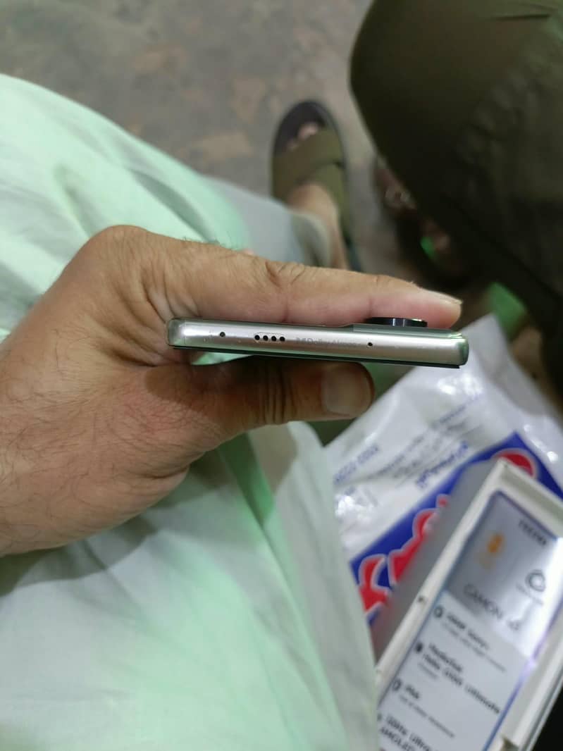 Tecno CAMON 40 3