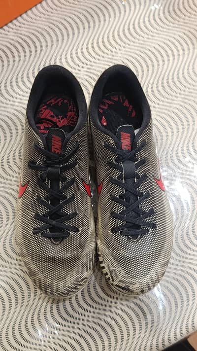 Football shoes (studs) Original NIKE Academy MG NJR Silêncio