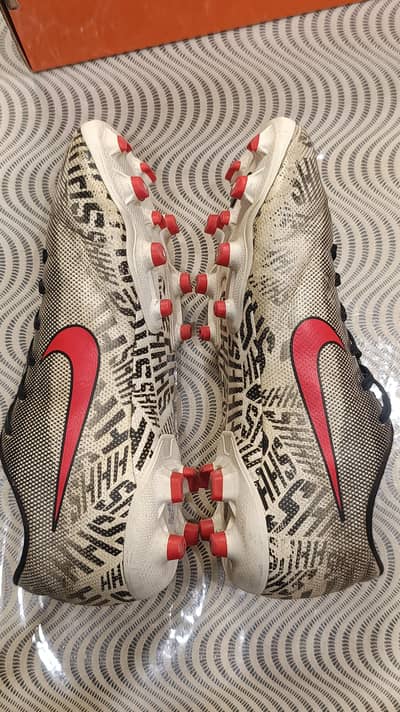 Football shoes (studs) Original NIKE Academy MG NJR Silêncio