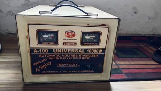 A 100 Universal  10000 W , genuine automatic stabiliser
