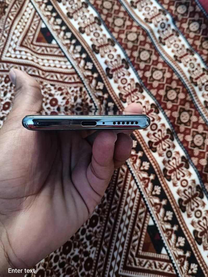 Xiaomi Redmi Note 14 Pro 4