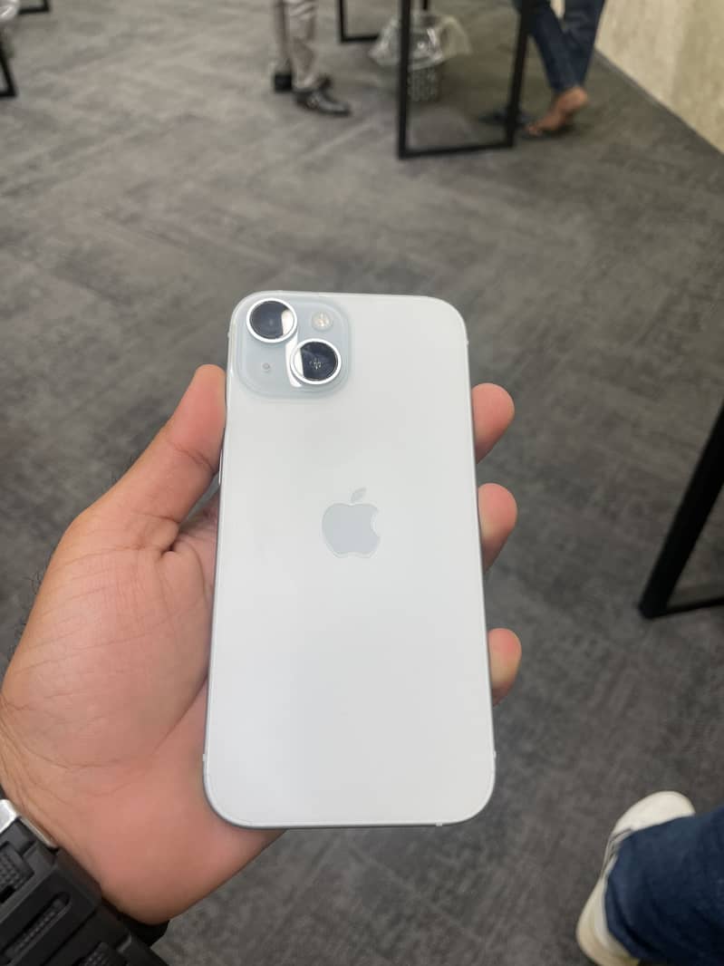 Apple iPhone 15 0