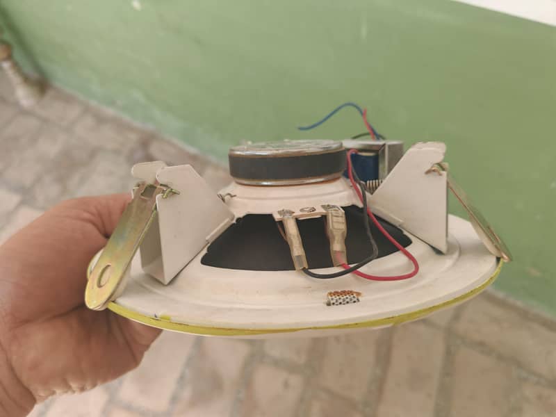 ceiling speaker 2