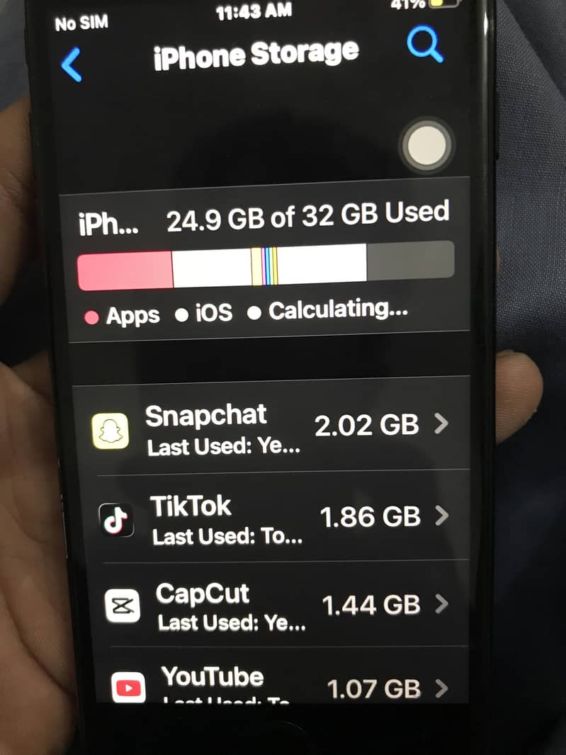 Apple iPhone 7 0