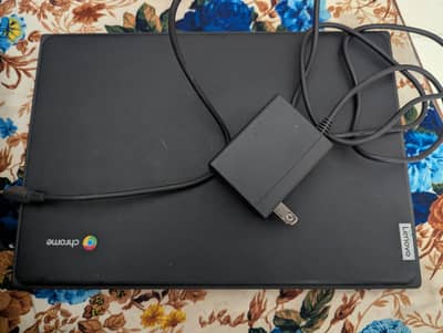 Chromebook Non Touch screen No used
