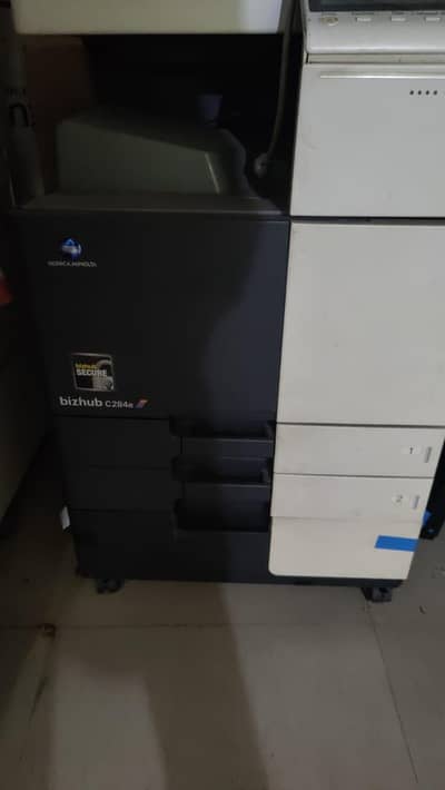 bizhub c284e color machine
