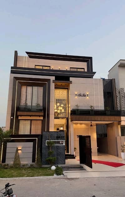 On Excellent Location Citi Housing - Phase 1 10 Marla House Up For Sale