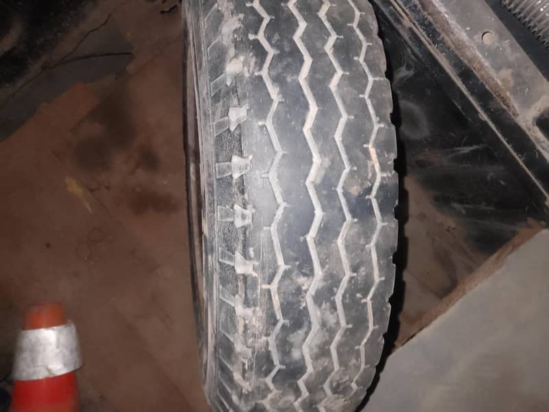 Suzuki tyre 1