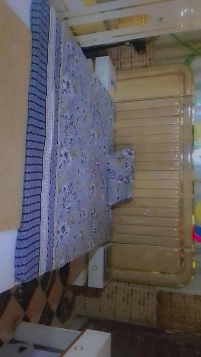 New bedroom Set urgent sale